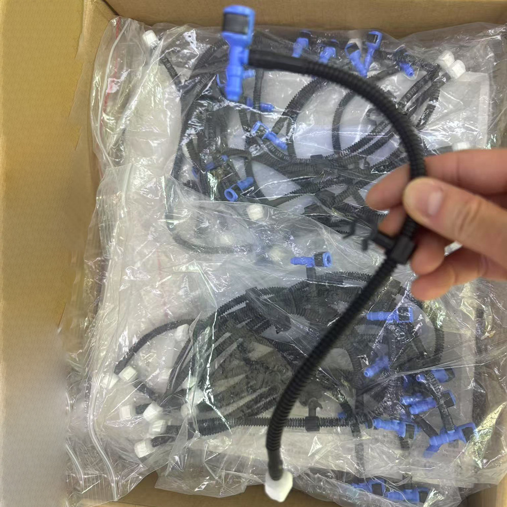 8W9955975 Auto Omkeren Beeld C - Drain Pipe Clip recensie en prijs